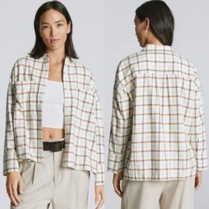 NWT Everlane The Boxy Flannel Plaid Button Down Top White Brown Size Small